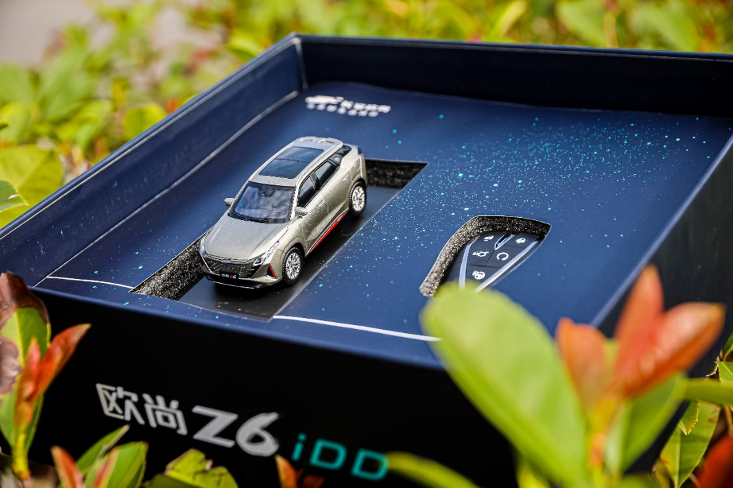 打造新能源汽车最优解，欧尚Z6蓝鲸iDD首批用户提车拉开全国交付序幕